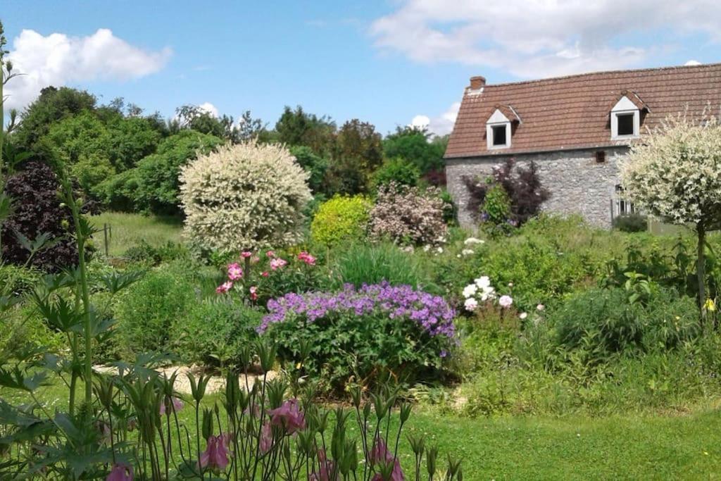 La Ferme Aux Oiseaux B&B Beaumont Buitenkant foto